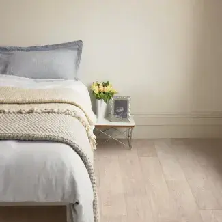 NewportWhitebis 2 Scr