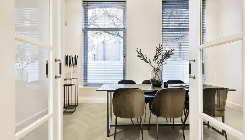 Gerflor Dekor Azay Beige Trend Fischgrätenoptik Esszimmer